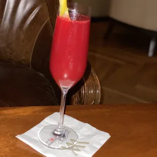 Champagne Lady