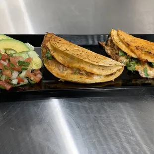 Quesa birrias
