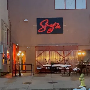 pizza, outside