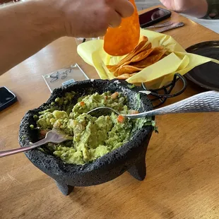 Tableside Guacamole