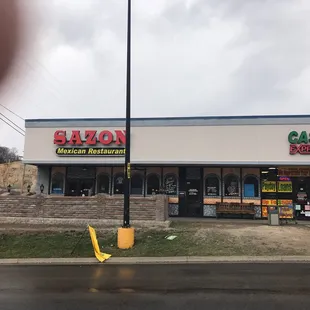 Sazon Mexican restaurant... live music every 2nd.. Thursday of the month..