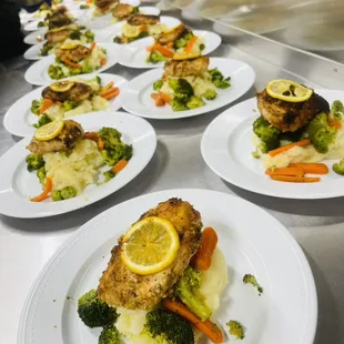 Lemon Parmesan chiken a la crema!