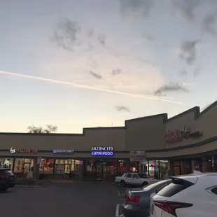 the outside of a restaurant