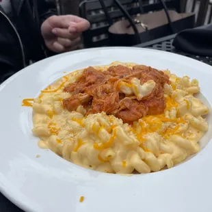 Pulled chicken Mac and cheese