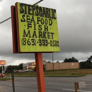 Business sign, it&apos;s a start