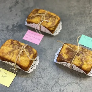 Children Menu (Only on Tuesday): Mini Orange-Cocoa Cakes" 
- 6 Count (5.5x 9.5 Inch)