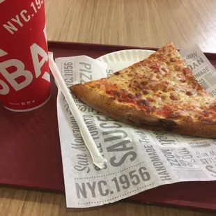Cheese pizza with a drink. This wasn&apos;t good at all.