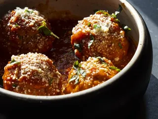 Jojo's Brick Oven Pizzeria