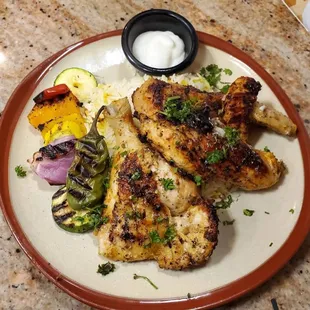 rilled chicken and vegetables