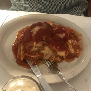 Lasagna was sooo yummy and melt in your mouth scrum-diddily-umptous (can't think of a word that deserves the praise I'm trying to describe)