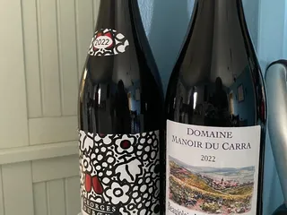 Lou's Beer & Wine Cellar