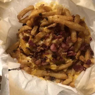 Bacon cheese fries