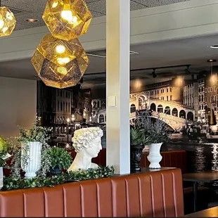 Decor