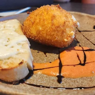 Fried burrata with pink sauce