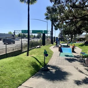 You are really close to the freeway