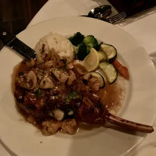 Stuffed veal chop (special)