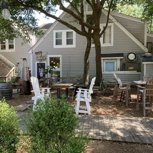 Vine &amp; Board shop in the back