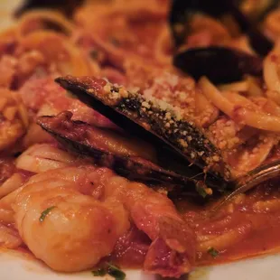 LINGUINE PESCATORE