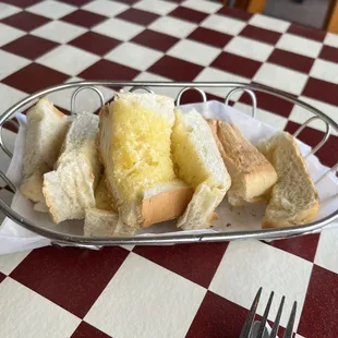 GARLIC BREAD (Which could use some more .... garlic ....)