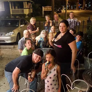 Scarlet Scoop is back!!