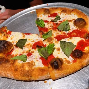 $23: small margherita pie