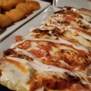 Buffalo chicken flatbread and fried mac &amp; cheese.