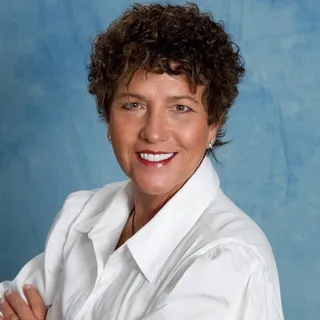 Kim W.