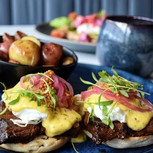 Short rib eggs benedict