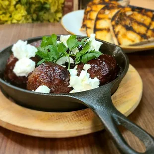 Bison meatballs