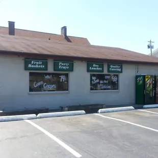 Scherpies Deli St Bernard