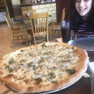 Chicken Alfredo Pizza