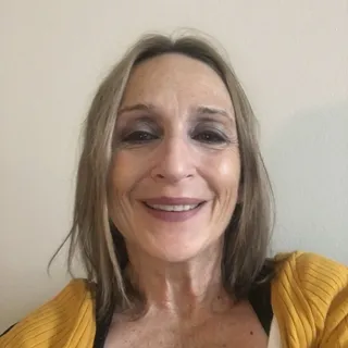 Roxanne B.