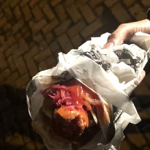 Bahama mama: brat with sauerkraut and pickled cabbage