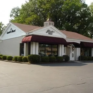 Beautiful flowers since 1968