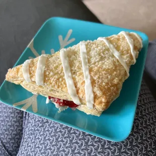 a pastry on a blue plate