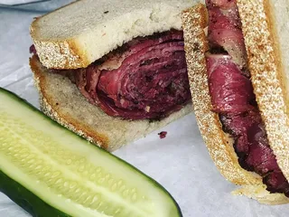 Mill Basin Kosher Deli