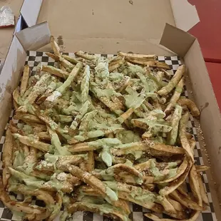 Garlic &amp; Parmesan fries with basil cream sauce
