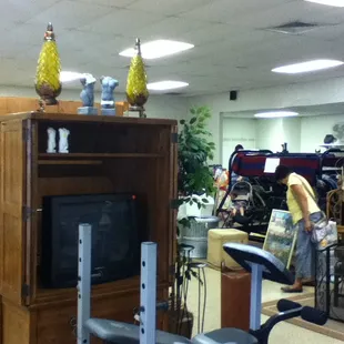 mmmm cheap gooodddddddsssss!!!