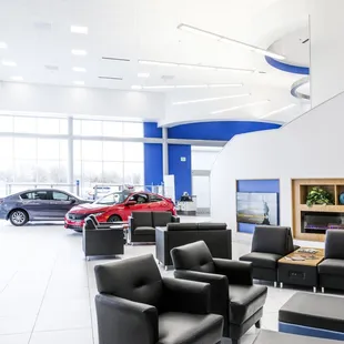 Scholfield Honda East customer lounge and showroom