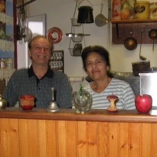 Paula and John preparing a yummy breakfast