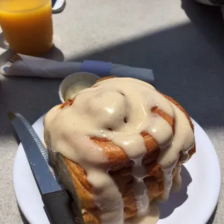 Cinnamon Roll