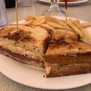 Classic Reuben