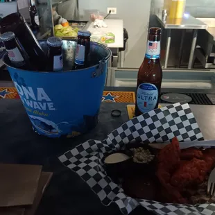 food, chicken wings, bbq chicken, poultry, chicken wings and fried chicken, fried chicken wings, chicken, bbq wings, fried chicken