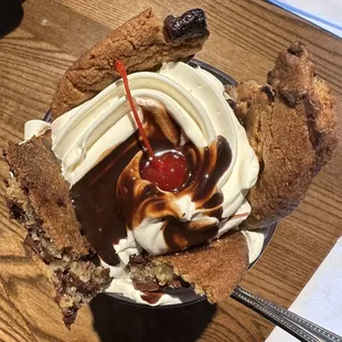 Cookie sundae