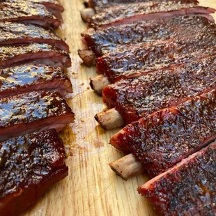 ribs on a cutting board