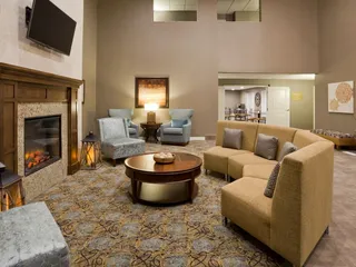 Grandstay Hotel & Suites