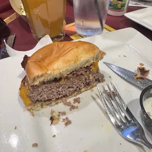 Bacon Cheeseburger