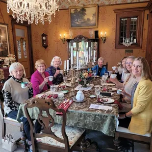 Friends ready for Mollie's Tea