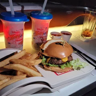 Drive-in BBQ Burger*