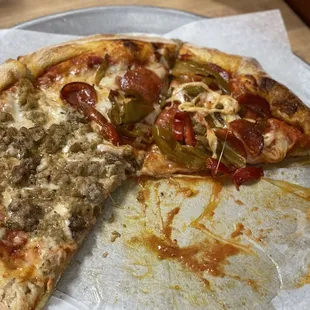 Junior 1/2 sausage &amp; meatballs, 1/2 pepperoni &amp; green peppers